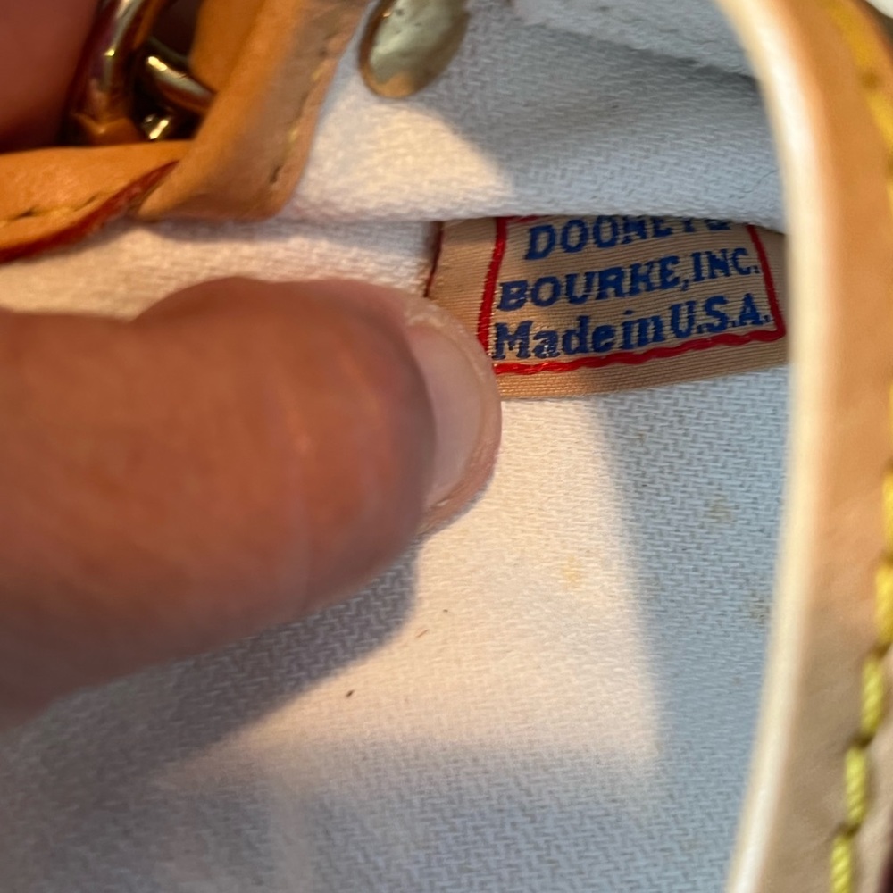 Dooney & Bourke Clutch/Wristlet - Picture 9 of 9